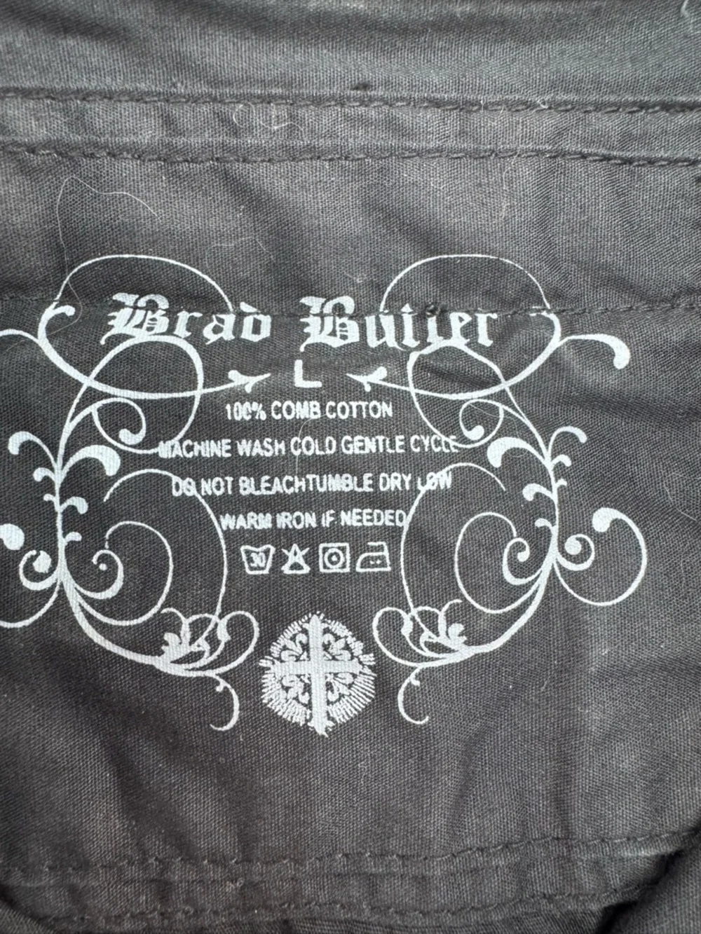 Brad Butter Black Graphic Button Up Mens Large Y2K Crest Shirt Streetwear - Picture 4 of 7